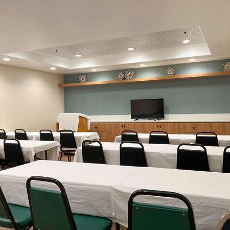 Mainstay Suites Orange County John Wayne Airport Santa Ana Buitenkant foto