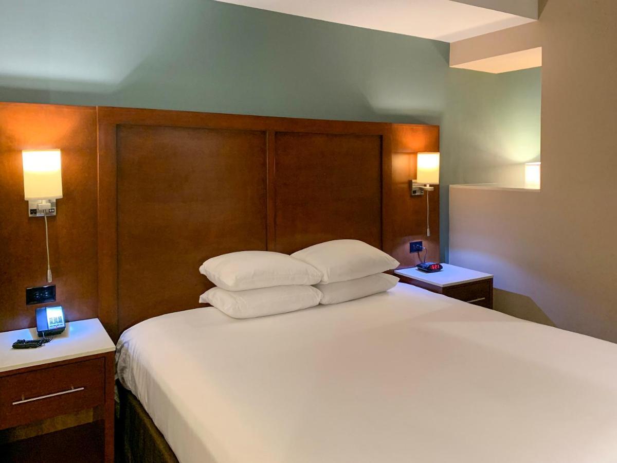 Mainstay Suites Orange County John Wayne Airport Santa Ana Buitenkant foto