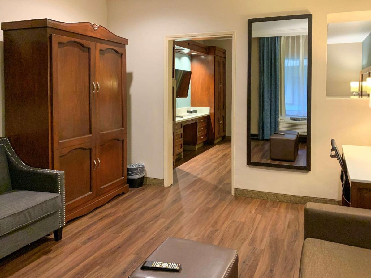 Mainstay Suites Orange County John Wayne Airport Santa Ana Buitenkant foto