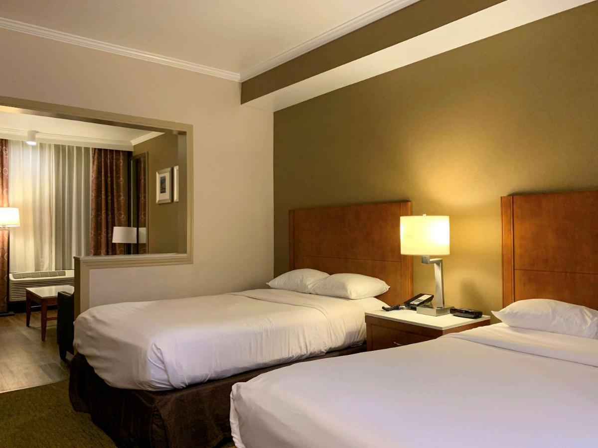 Mainstay Suites Orange County John Wayne Airport Santa Ana Buitenkant foto