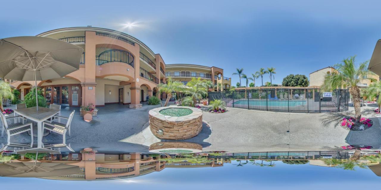 Mainstay Suites Orange County John Wayne Airport Santa Ana Buitenkant foto