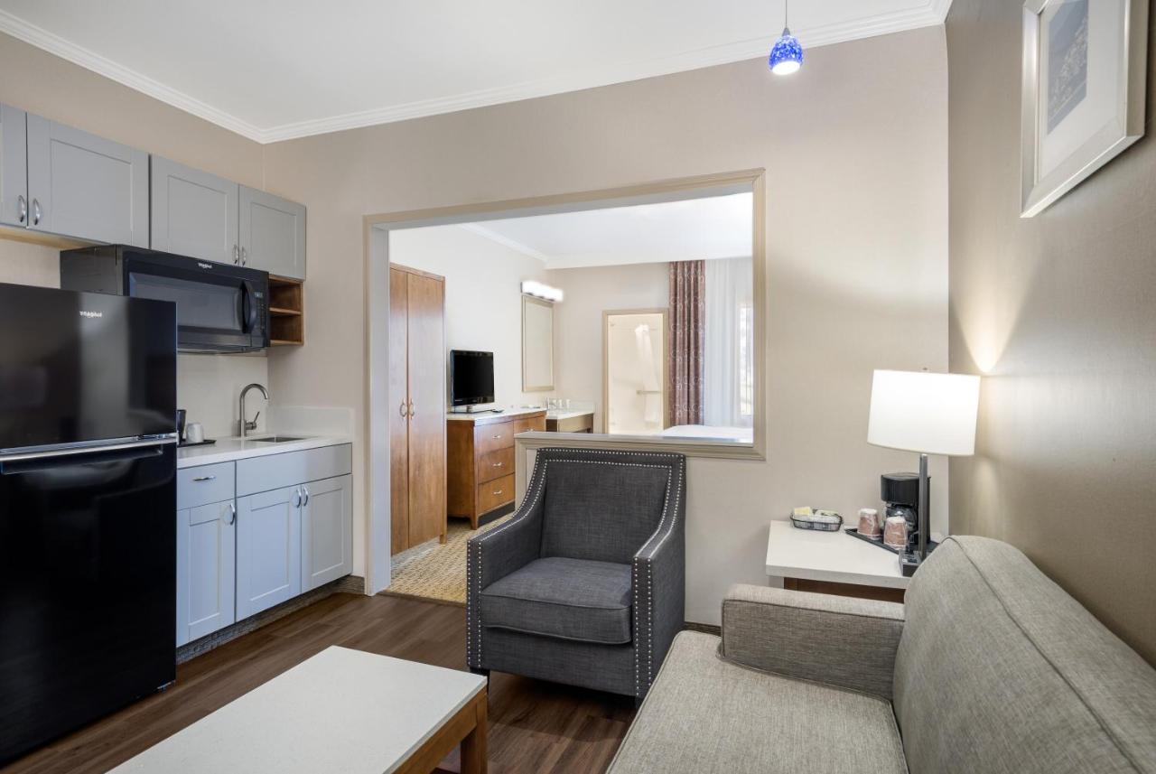 Mainstay Suites Orange County John Wayne Airport Santa Ana Buitenkant foto