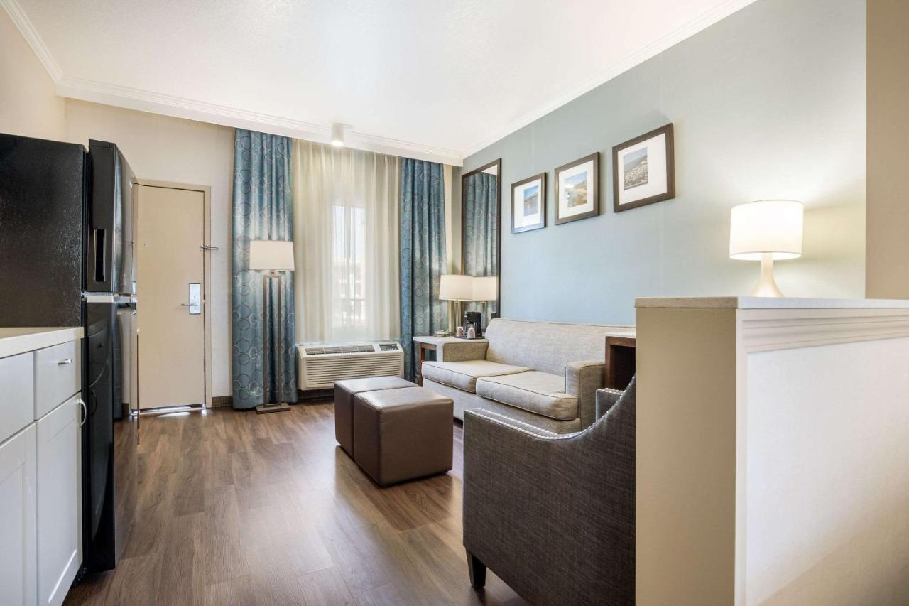 Mainstay Suites Orange County John Wayne Airport Santa Ana Buitenkant foto