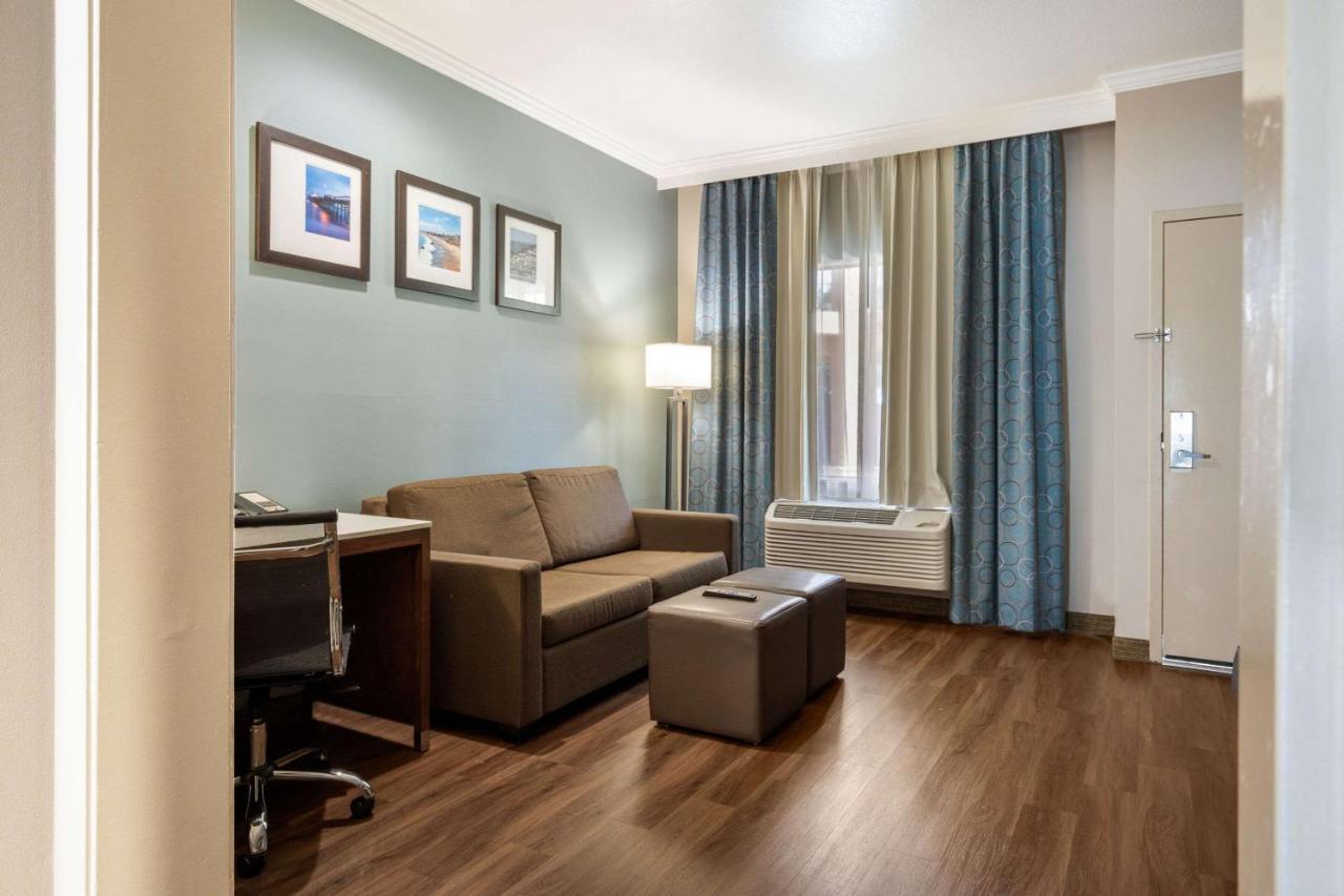 Mainstay Suites Orange County John Wayne Airport Santa Ana Buitenkant foto