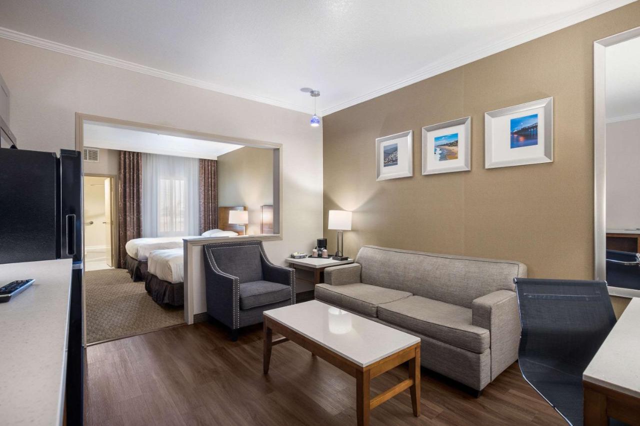 Mainstay Suites Orange County John Wayne Airport Santa Ana Buitenkant foto